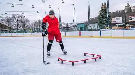 Tips on ice hockey aids