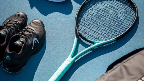 How to choose a tennis racket?